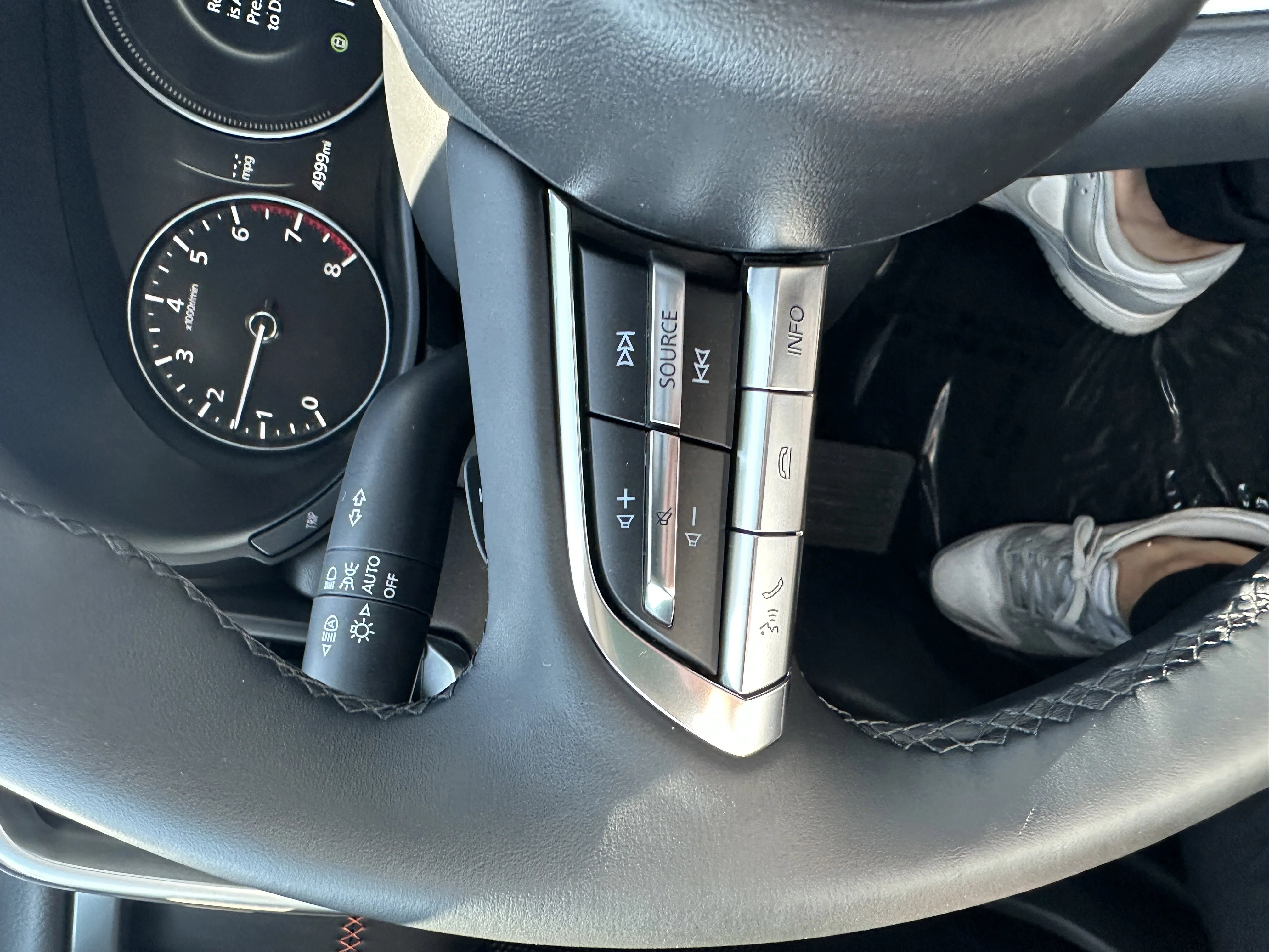 Used 2025 Polymetal Gray Metallic Mazda 2.5 Turbo Meridian Edition image 30