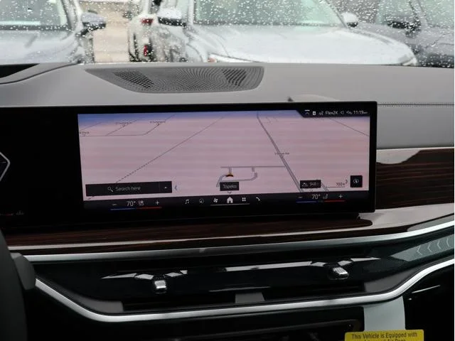New 2026 Mineral White Metallic BMW xDrive40i image 22
