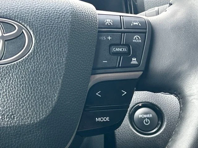 Certified Used 2025  Toyota LE image 49