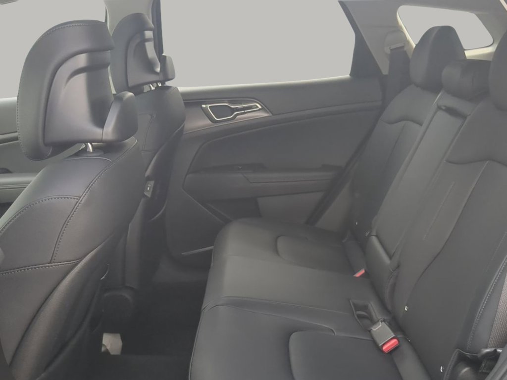 2026 Kia Sportage EX Hybrid - Photo 22
