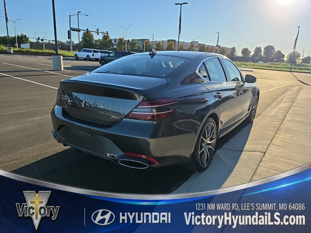 Used 2025 Gray Genesis 2.5T image 6