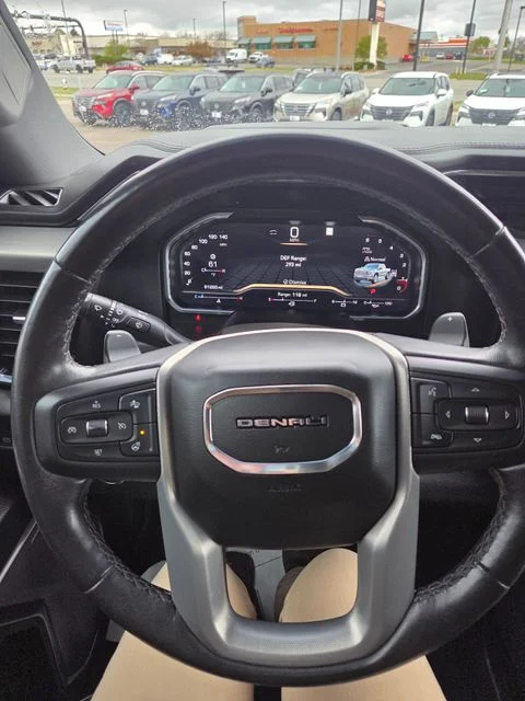 Used 2022 Onyx Black GMC Denali image 25