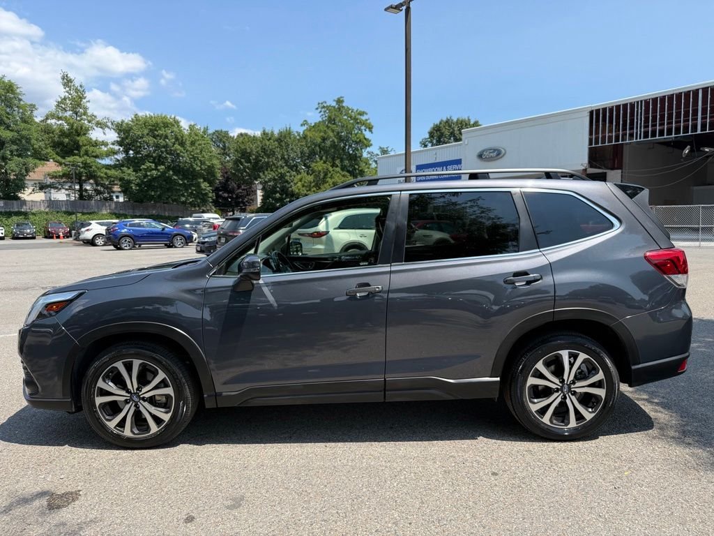 Used 2024 Magnetite Gray Metallic Subaru Limited image 5