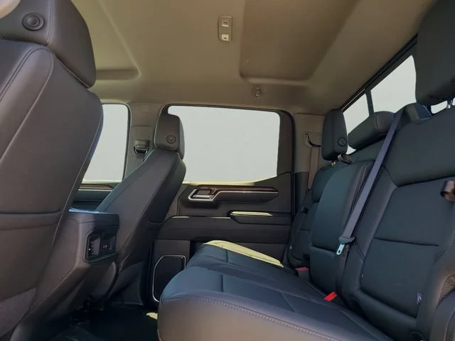 New 2026 Summit White Chevrolet LT Trail Boss image 16