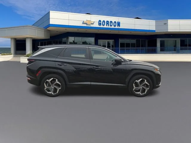 Used 2022 Black Hyundai SEL image 7