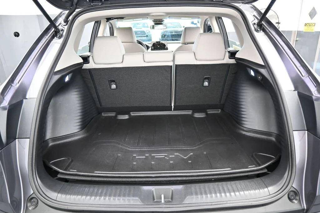 Used 2023 Gray Honda LX image 34