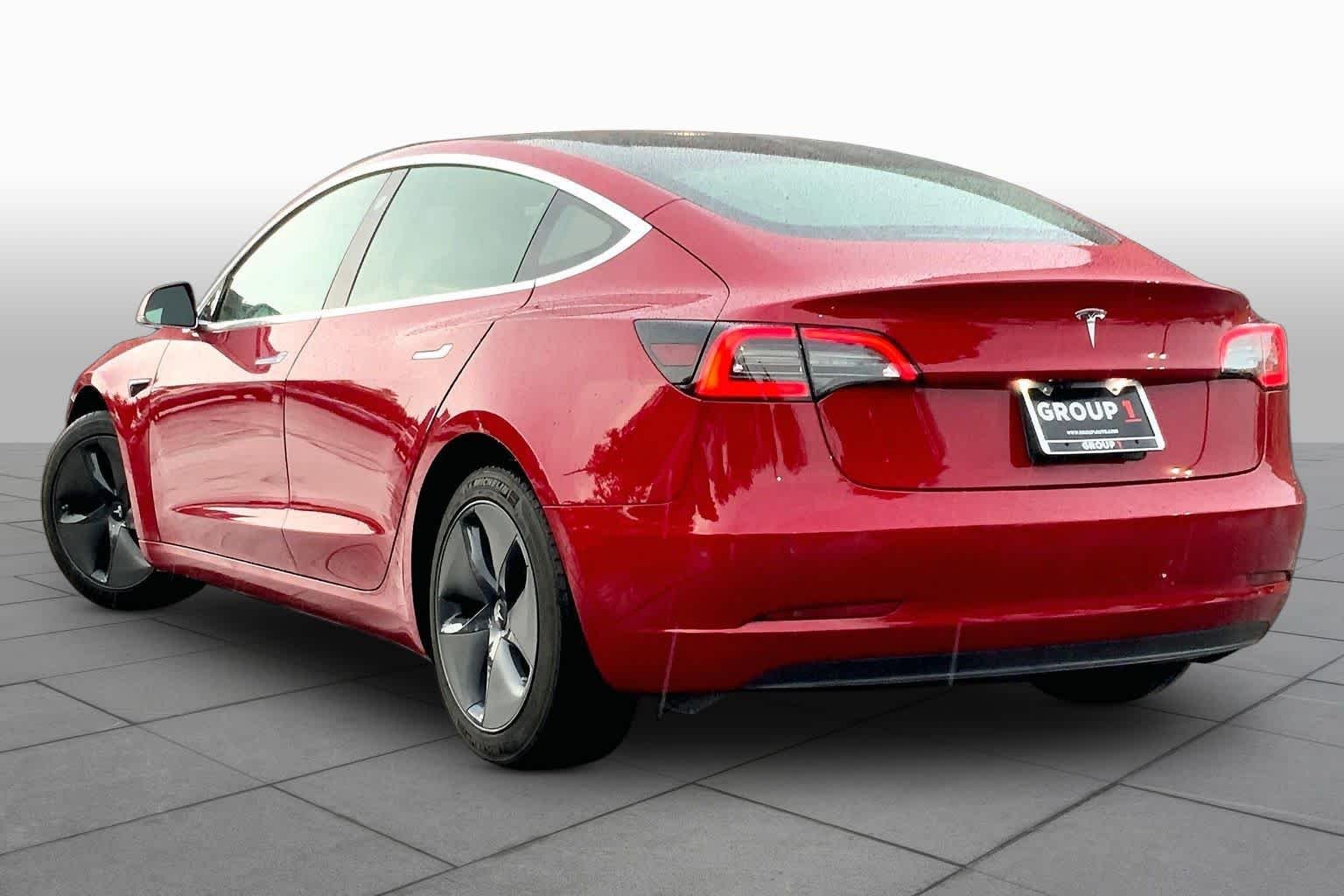 Used 2020 Red Multi-Coat Tesla Standard Range image 10