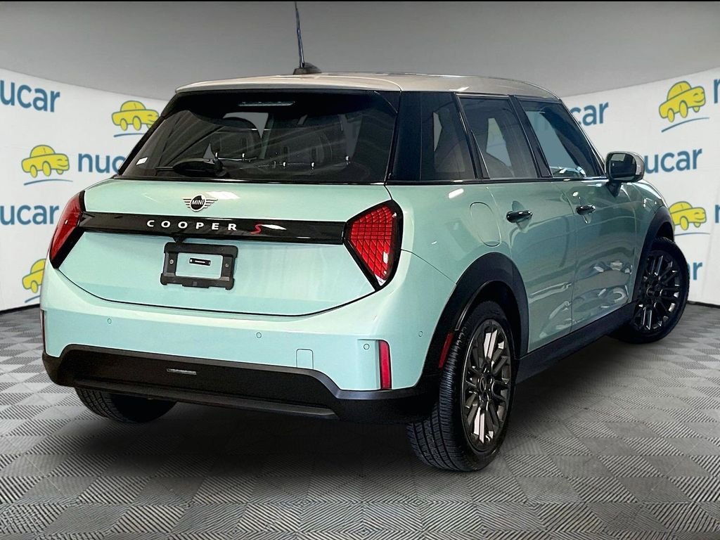 Used 2025 Green MINI Signature image 6