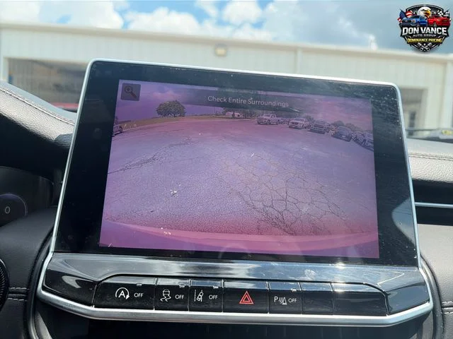 Used 2023 White Jeep High Altitude image 20
