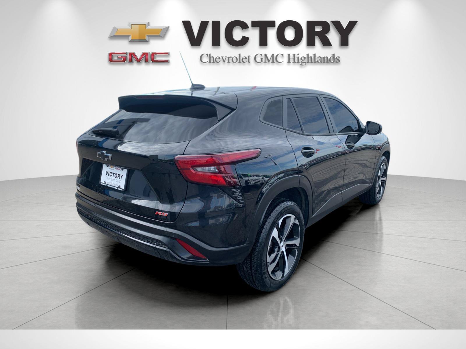 Used 2024 Mosaic Black Metallic Chevrolet 1RS image 3