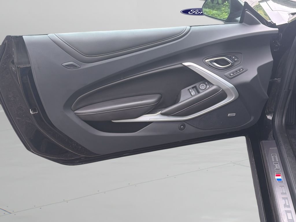 Used 2024 Black Chevrolet 3LT image 20