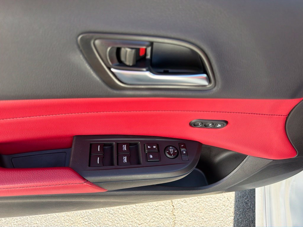 Used 2020  Acura Premium and A-SPEC Packages image 26
