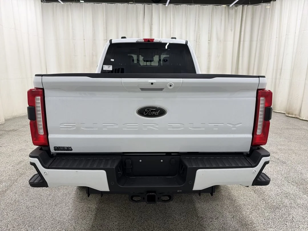 New 2026 Oxford White Ford F-250® XLT image 7