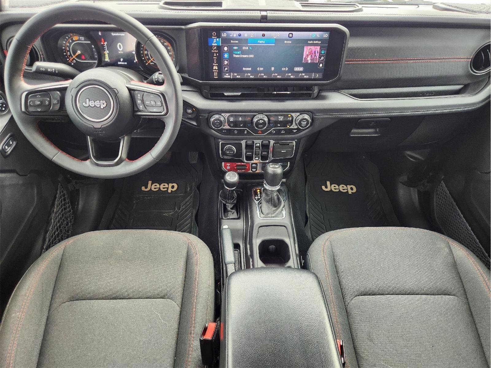 Used 2024 Black Clearcoat Jeep Rubicon image 27