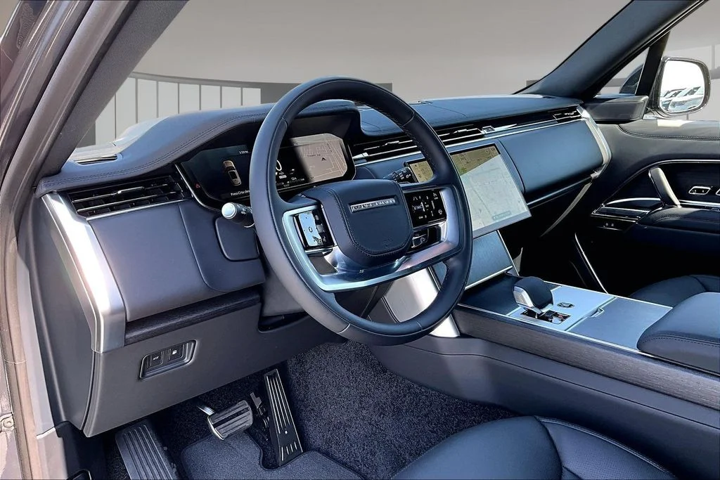 New 2026 Gray Land Rover SE image 7