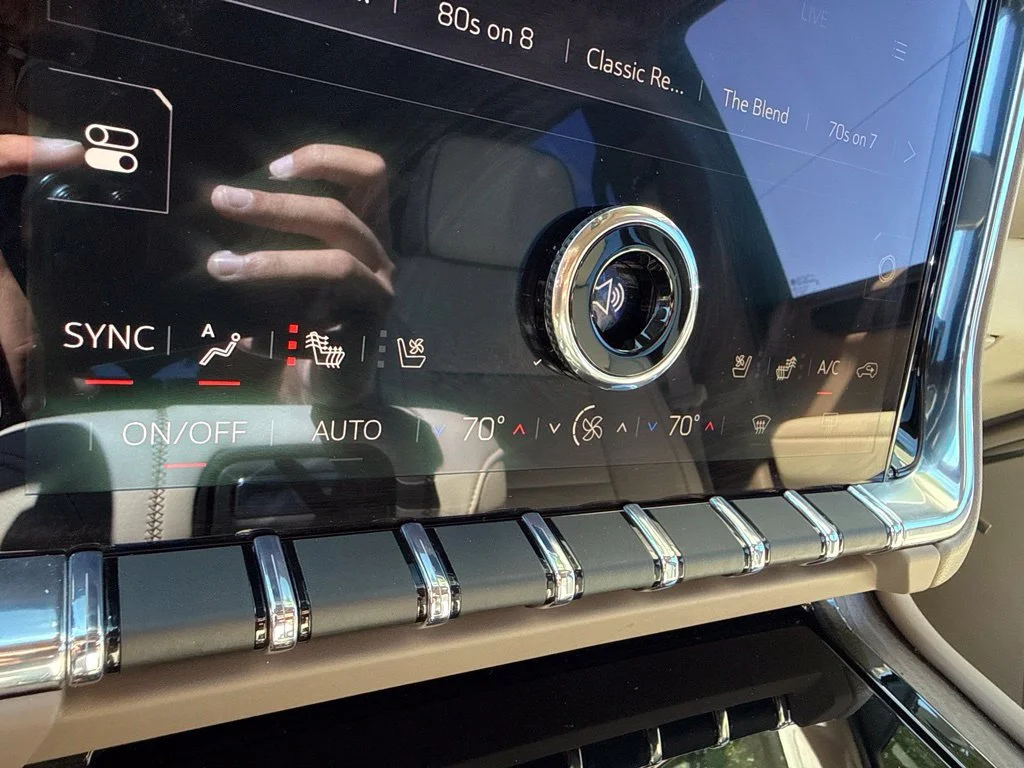 Used 2026 Onyx Black GMC Denali image 27