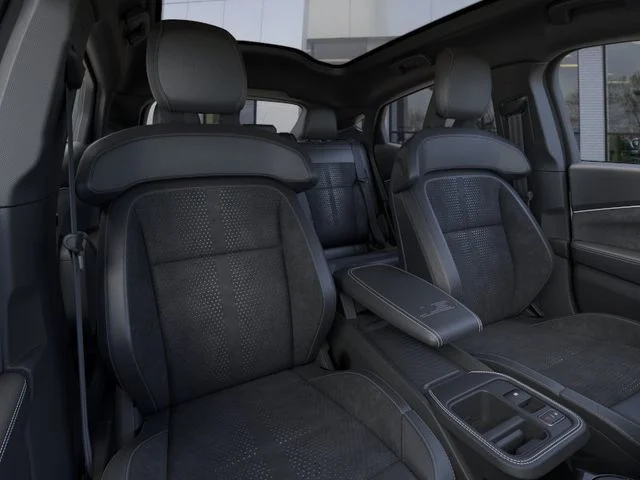 2025 Ford Mustang Mach-E GT - Photo 10