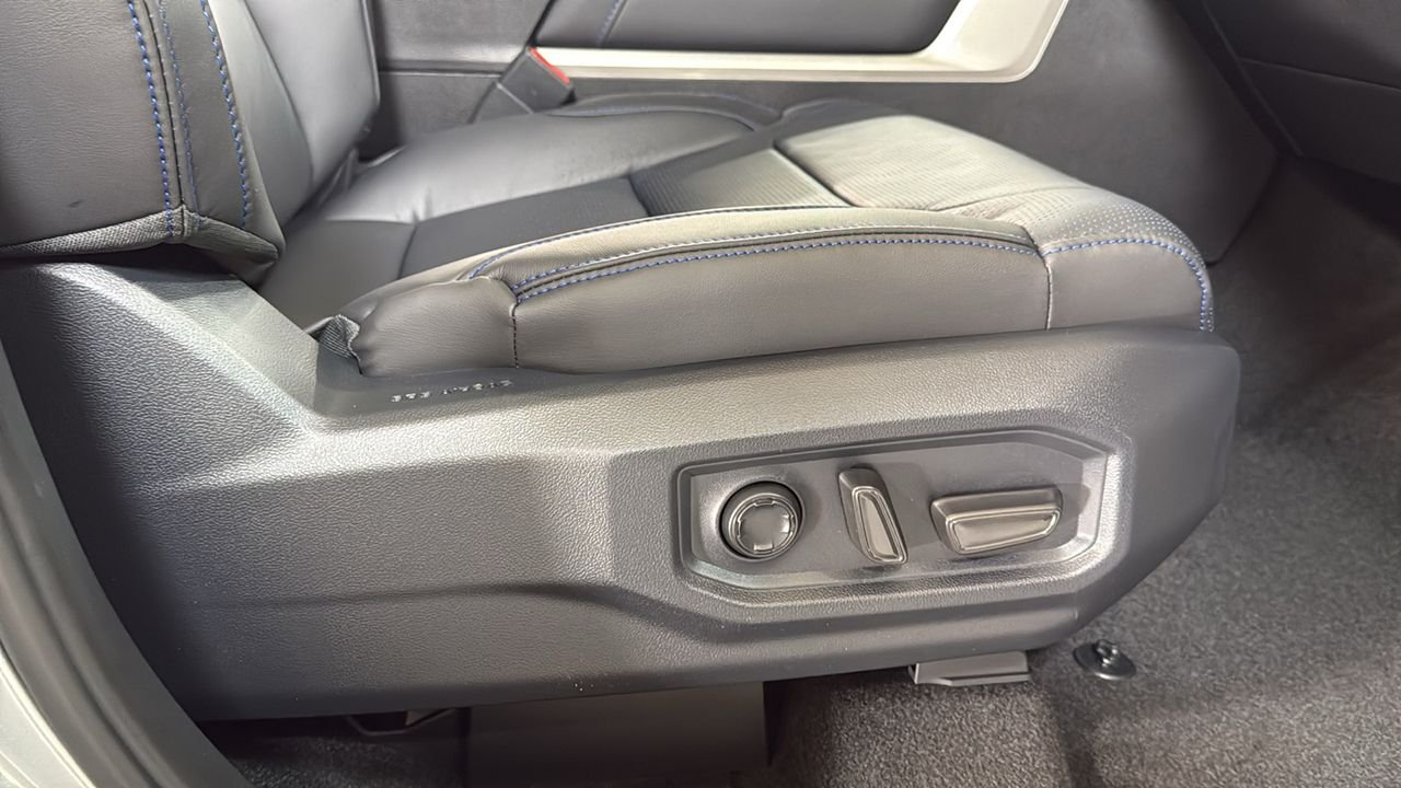 New 2026 Celestial Silver Metallic Toyota  Platinum image 20