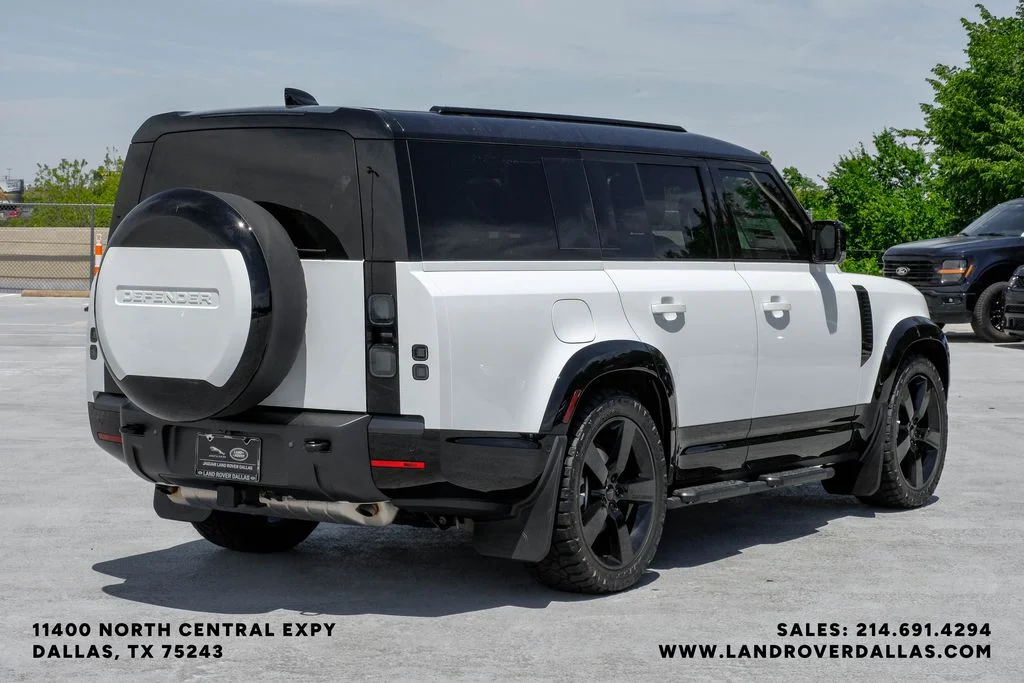 New 2026 Fuji White Land Rover X-Dynamic SE image 6