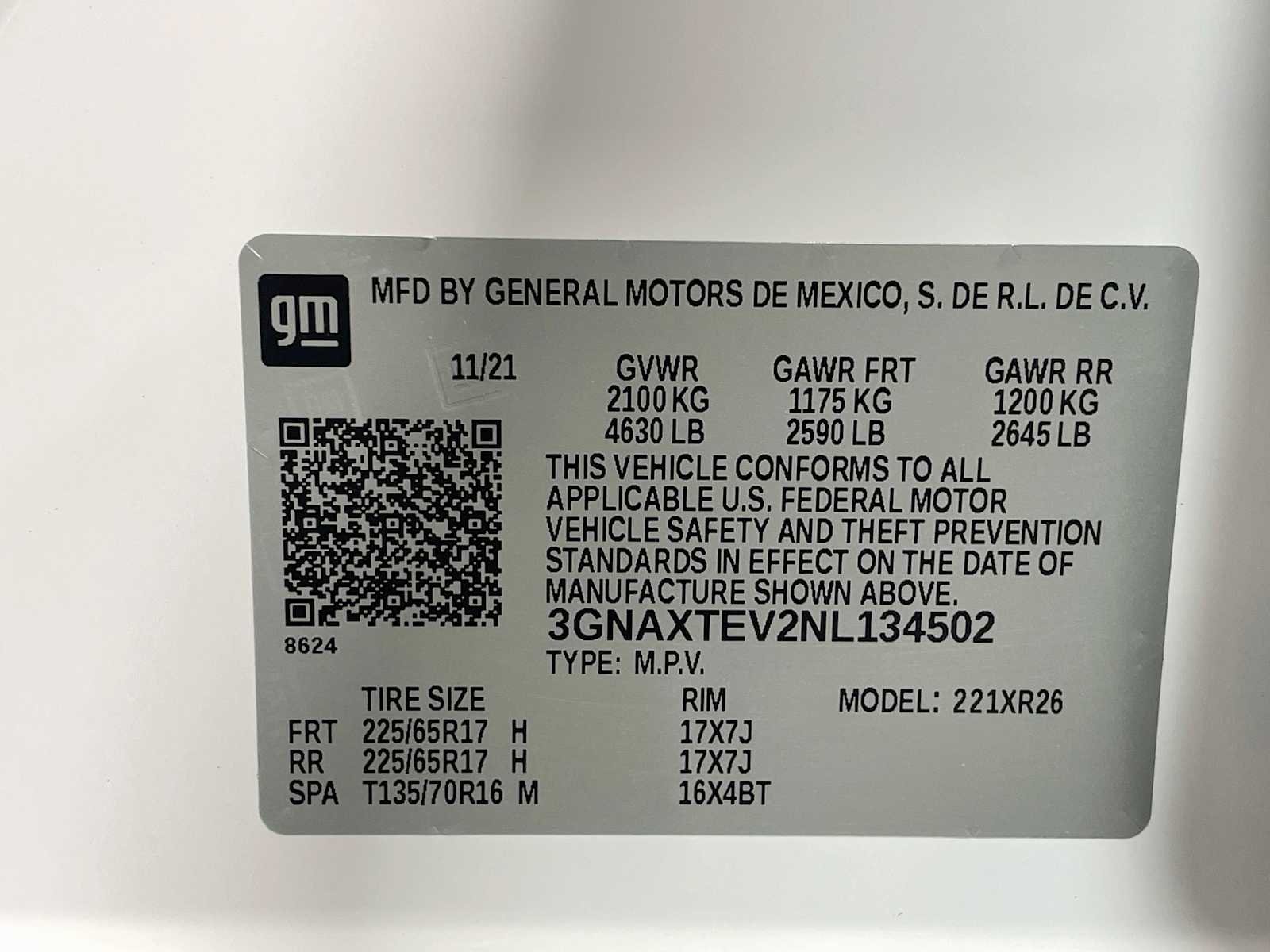 Used 2022 Summit White Chevrolet LT image 28