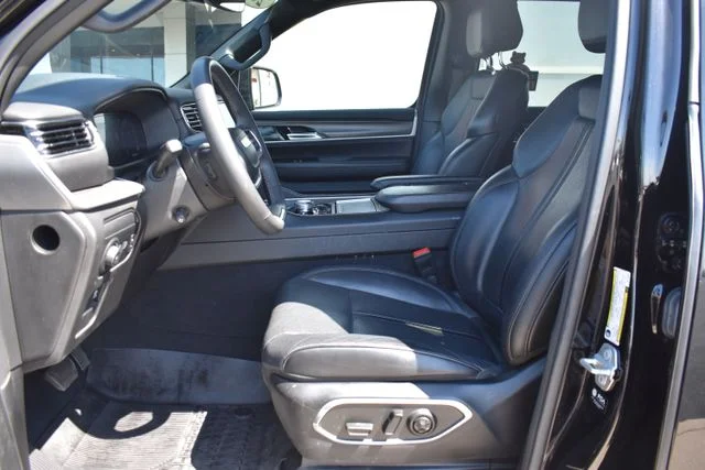 Used 2024 Black Jeep Series II image 13