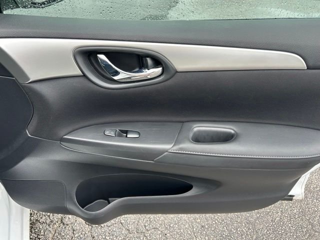Used 2019 White Nissan S image 9