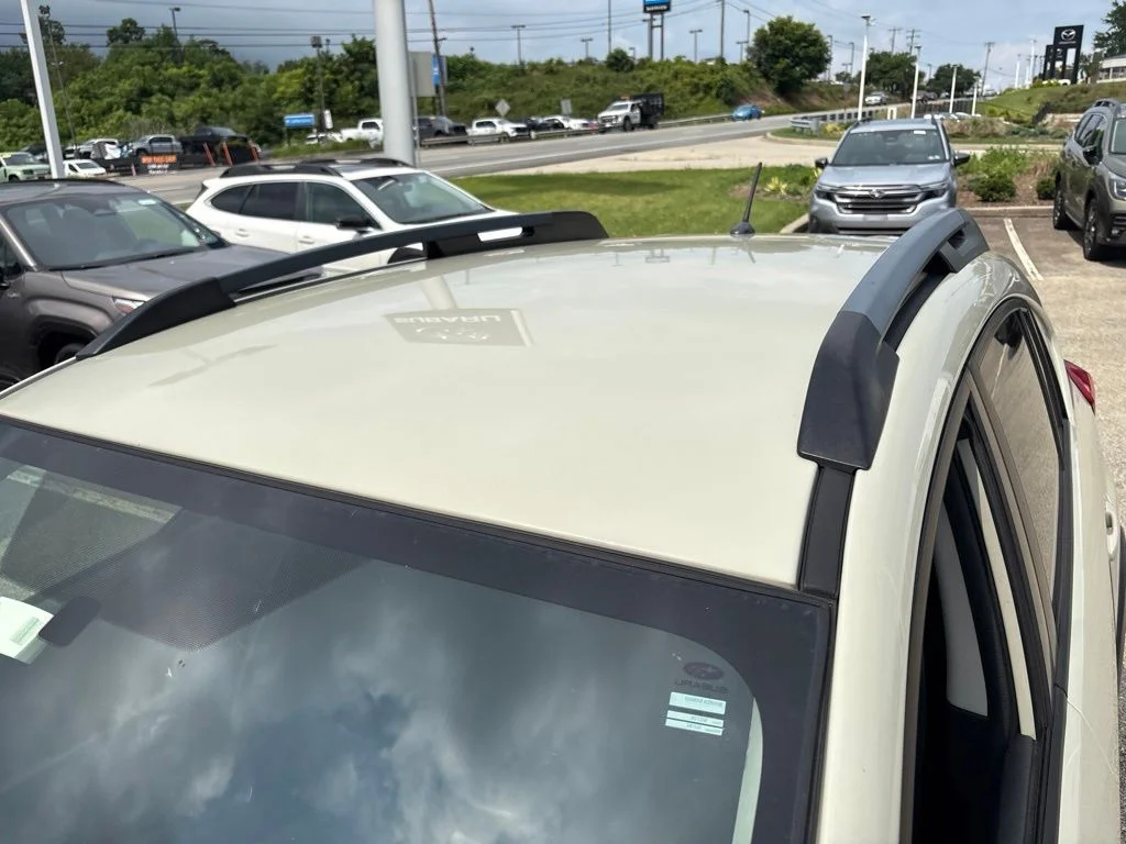 Used 2014 Beige Subaru 2.0i Premium image 11