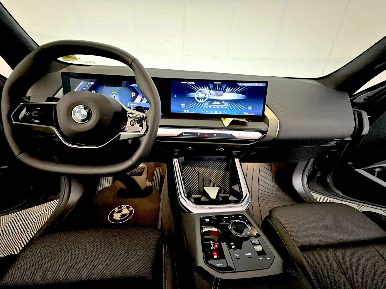 2026 BMW X3 30 - Photo 17