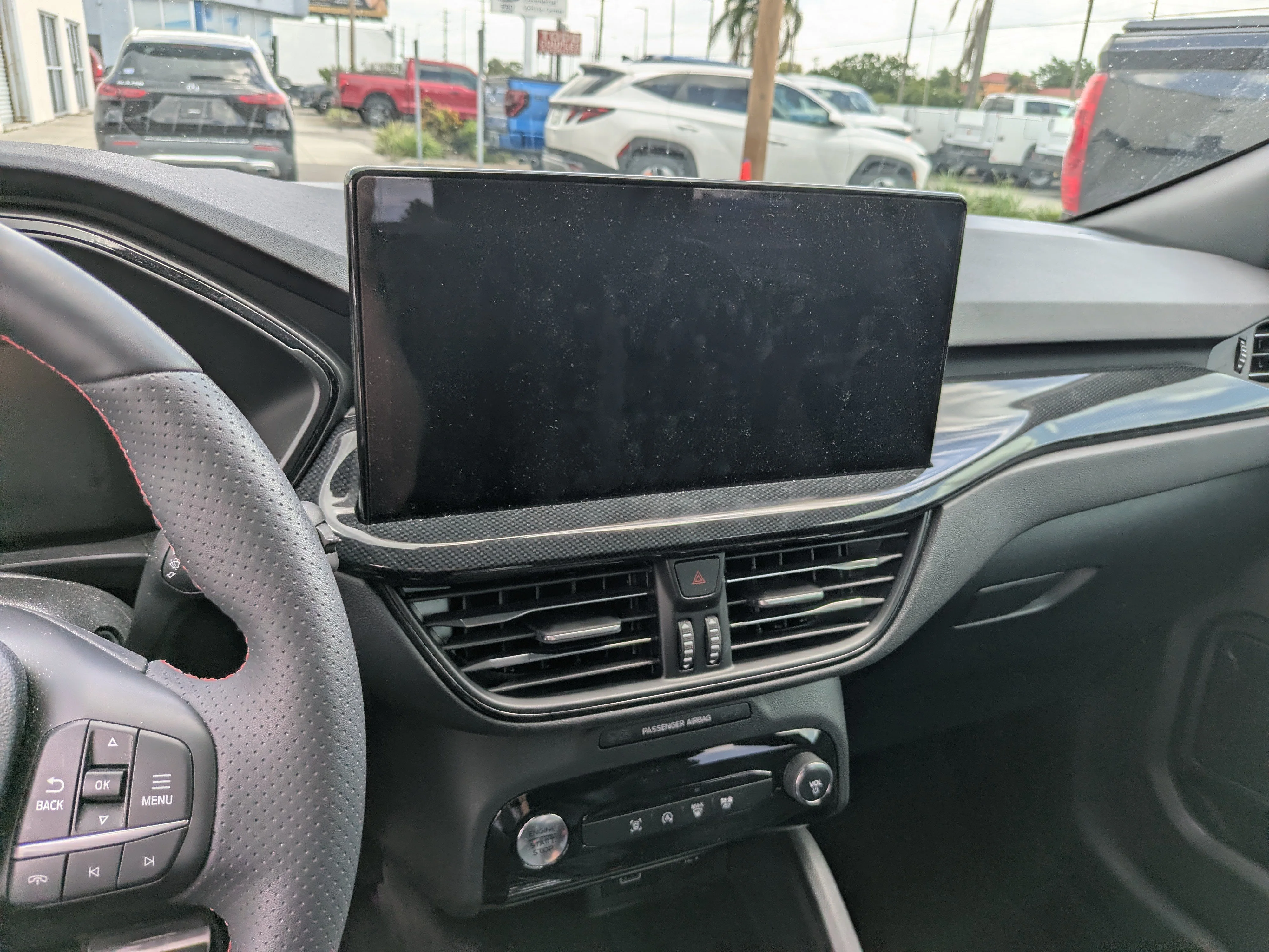 Used 2024 Agate Black Metallic Ford ST-Line image 21