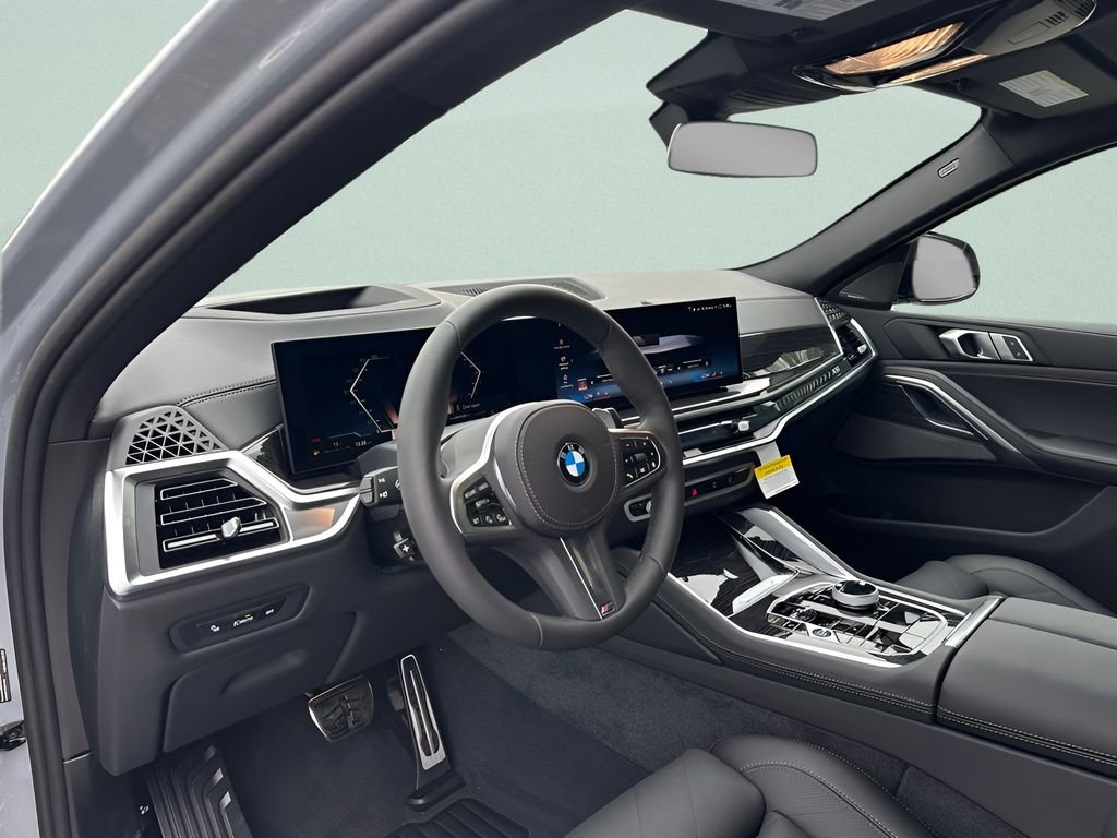New 2027 Brooklyn Grey Metallic BMW xDrive40i image 10