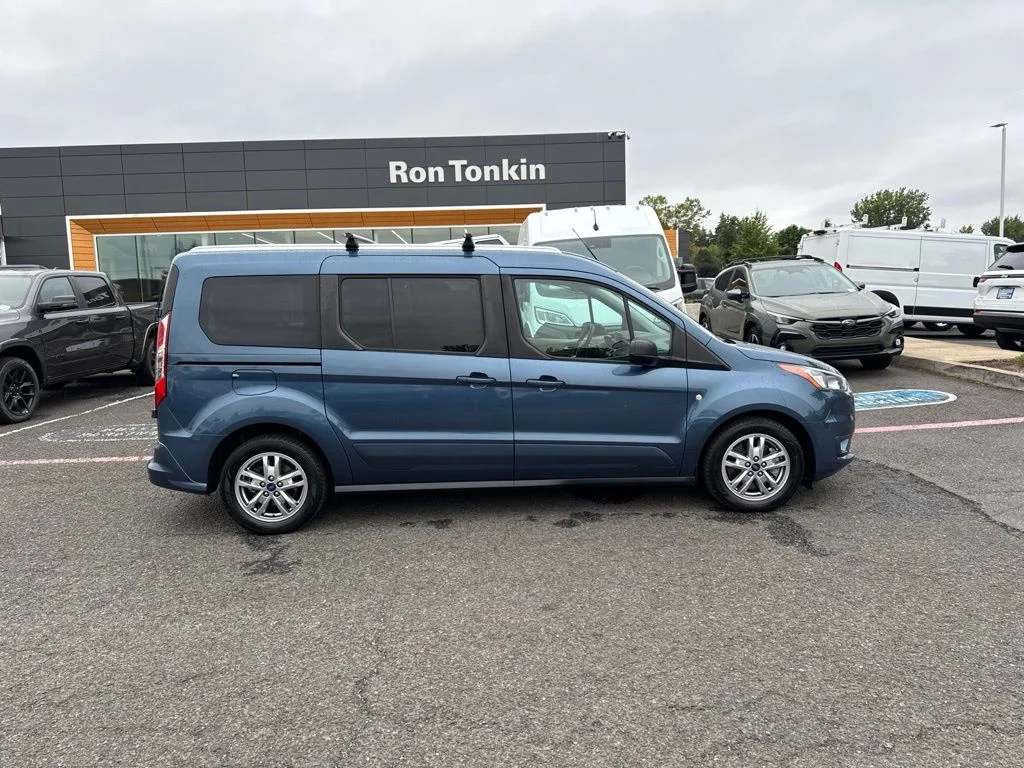 Used 2019 Blue Metallic Ford XLT image 11