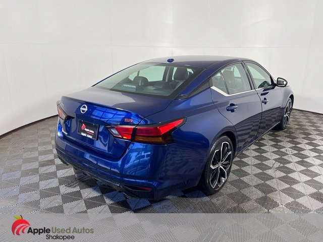 Used 2024 Blue Nissan 2.5 SR image 8