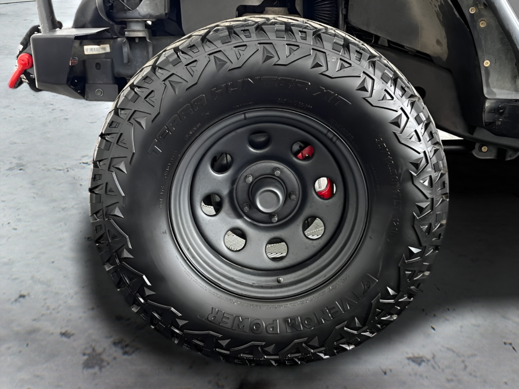 Used 2011 Black Jeep Rubicon image 16