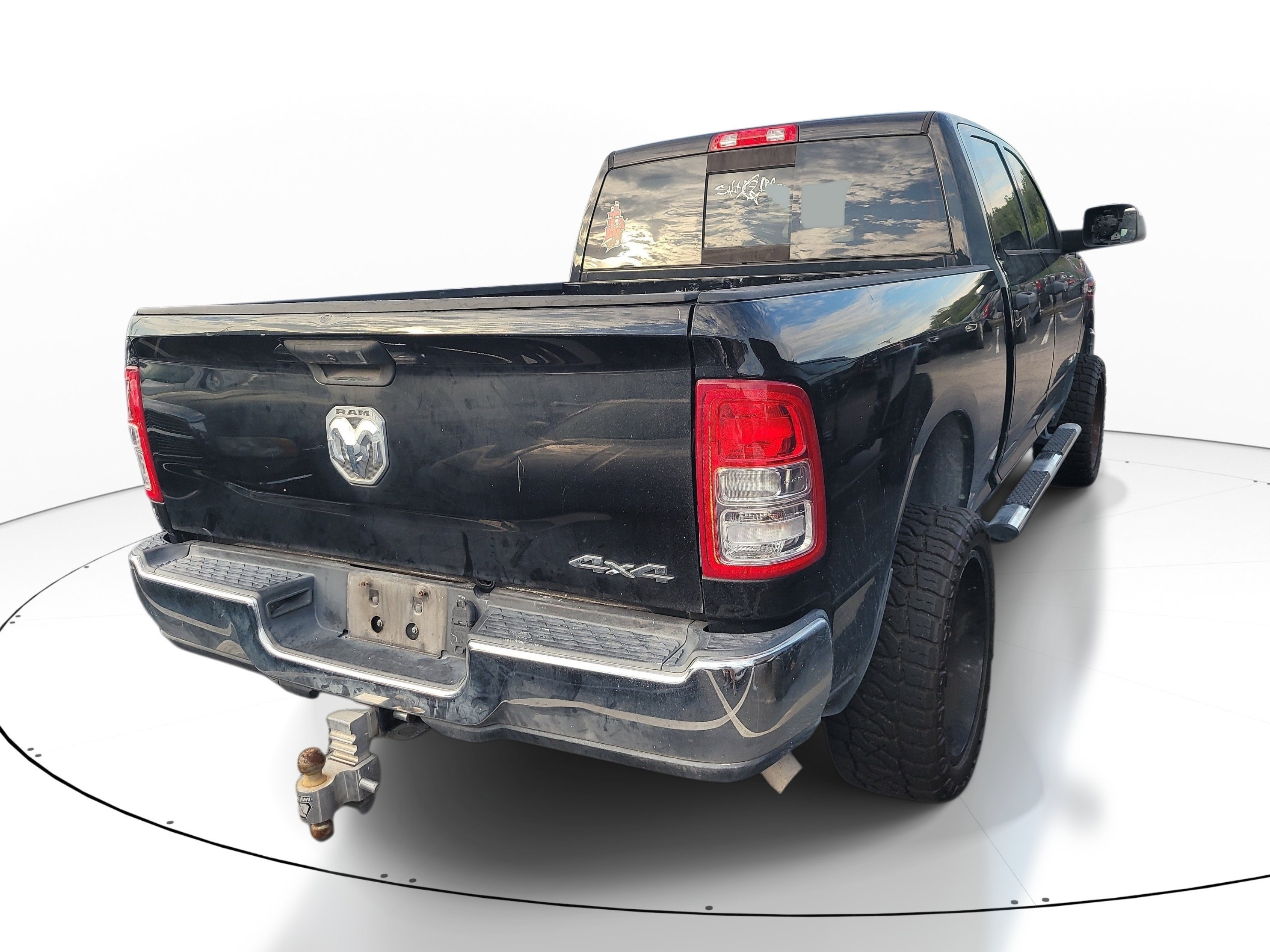 Used 2020 Diamond Black Crystal Pearlcoat Ram Tradesman image 4