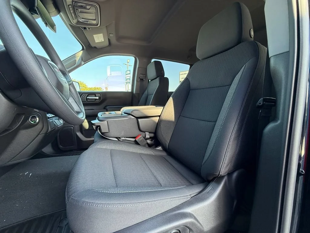 New 2026 Onyx Black GMC Pro image 31