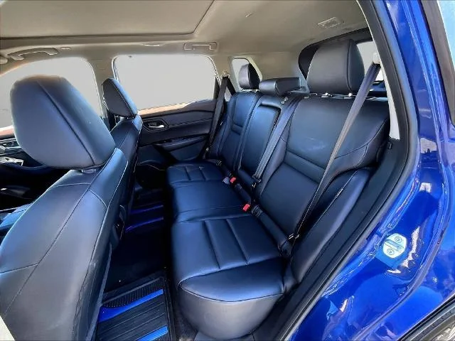 Used 2023 Caspian Blue Nissan  image 25
