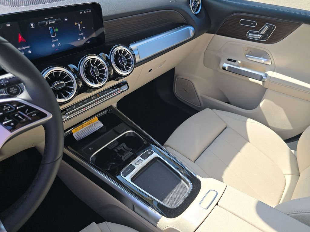 New 2026 Starling Blue Metallic Mercedes-Benz GLB 250 image 30