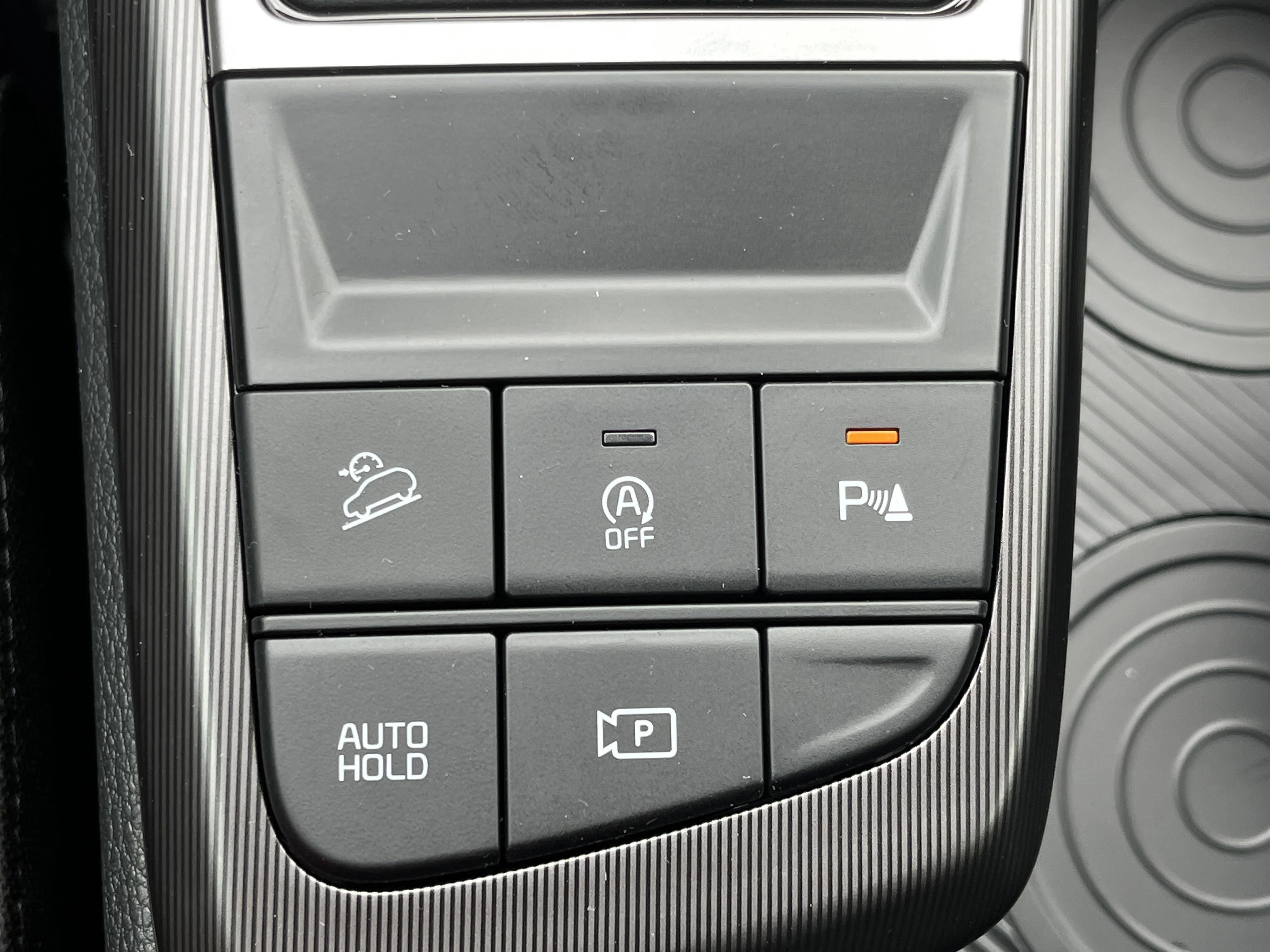 2026 Kia Sportage EX - Photo 12