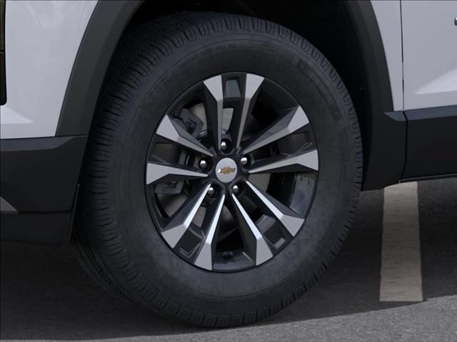 New 2027 Summit White Chevrolet LT image 9