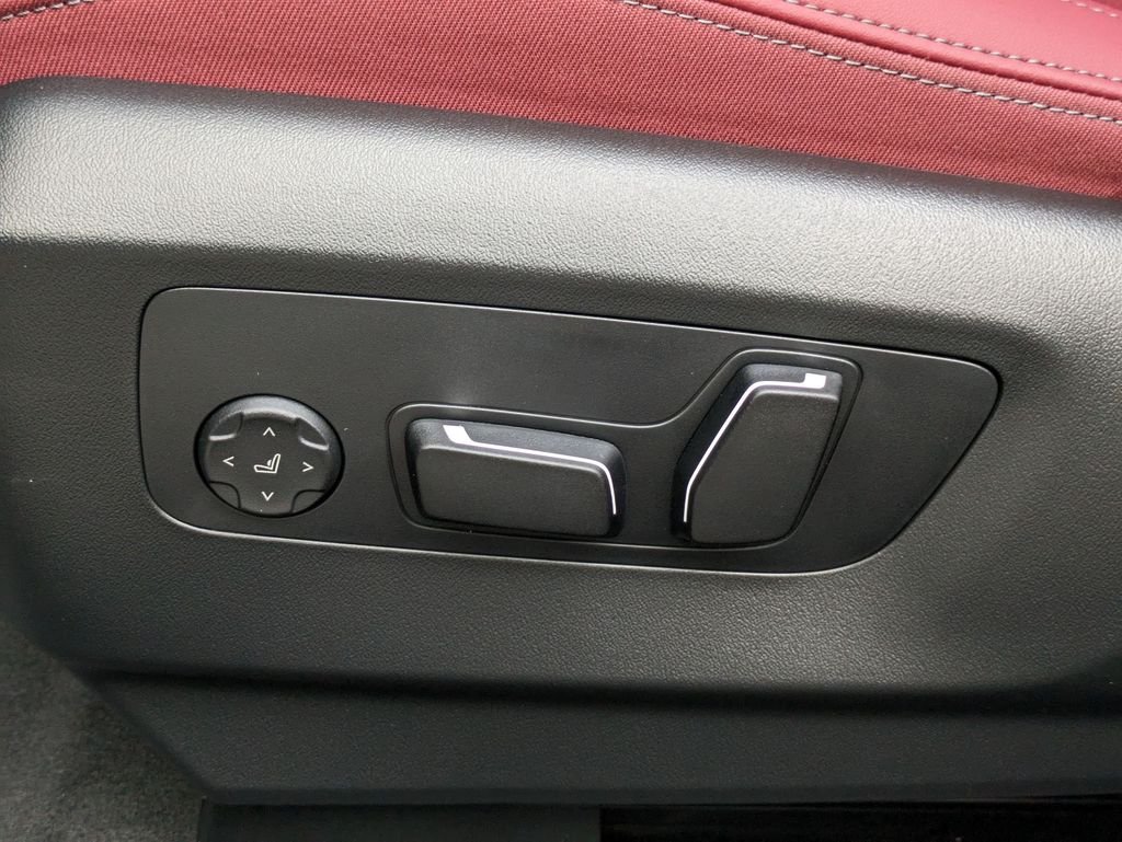 2026 BMW 5 Series 530i - Photo 13