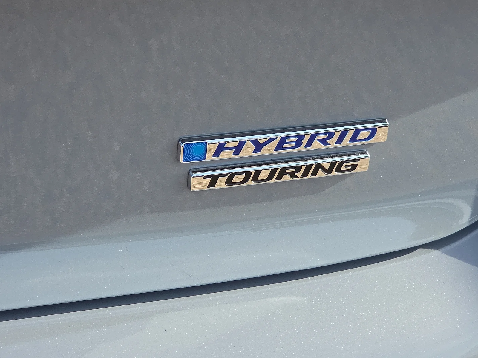 New 2026 Urban Gray Pearl Honda Touring Hybrid image 7