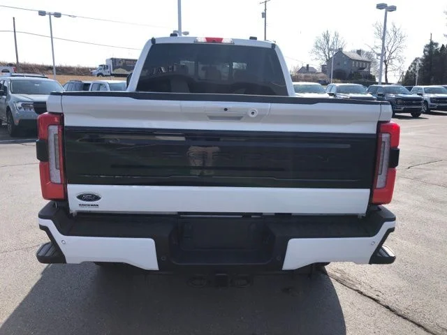2025 Ford F-250 Super Duty Platinum - Photo 6