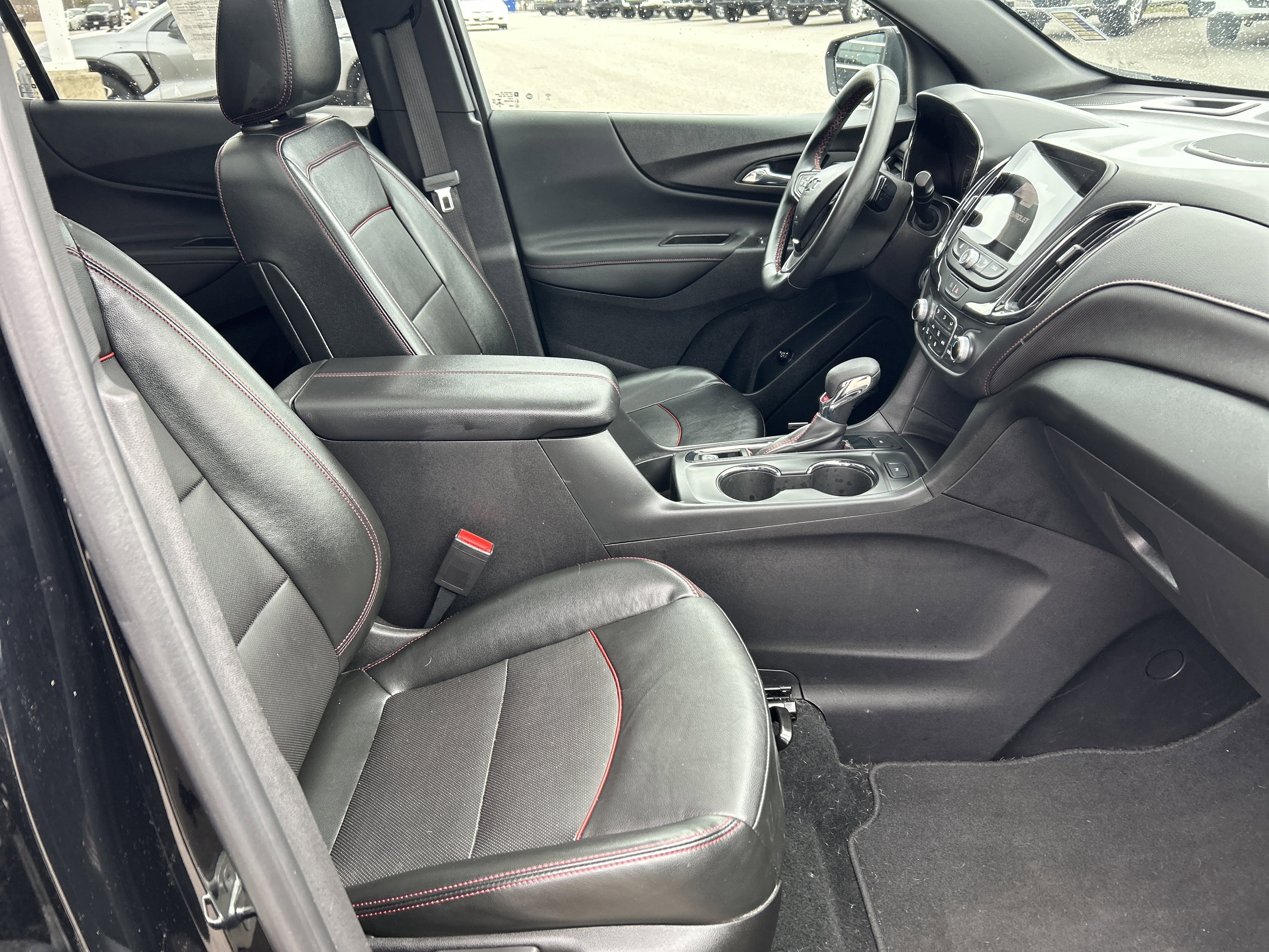 Used 2023 Mosaic Black Metallic Chevrolet RS image 10