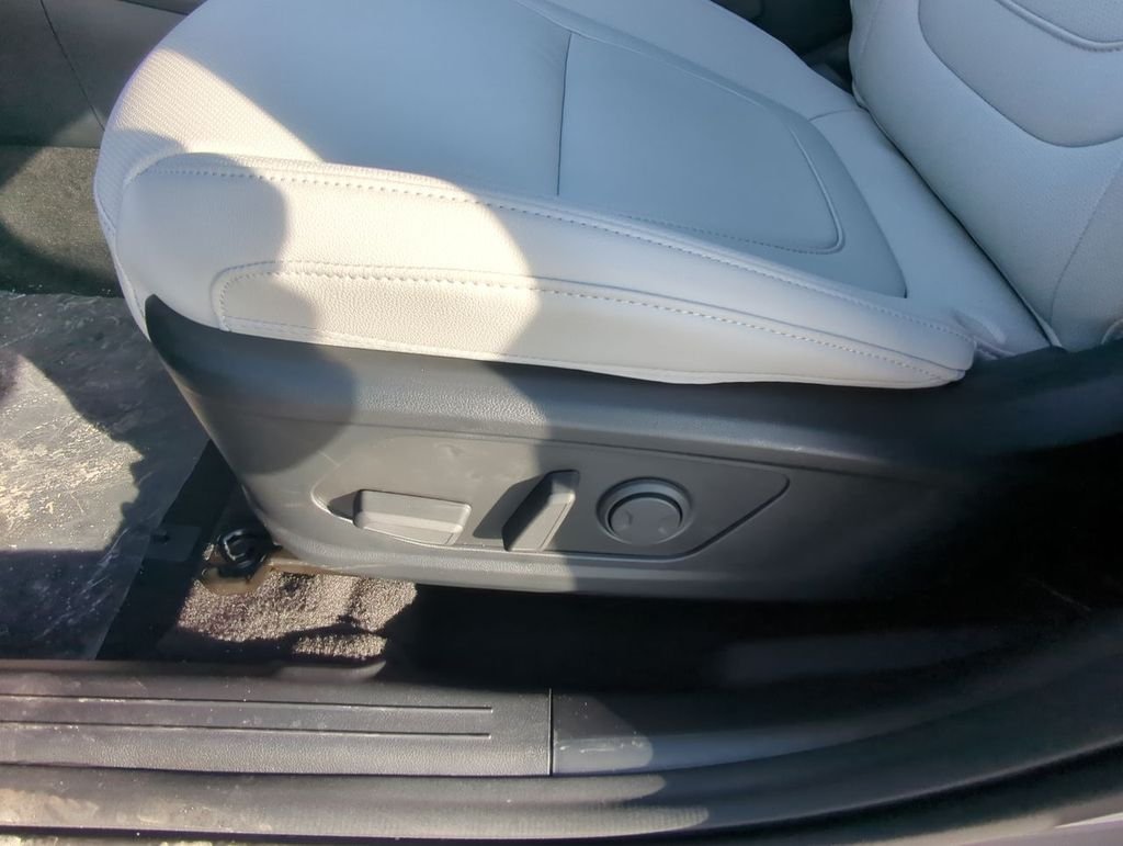 New 2026 Gray Hyundai SEL image 12