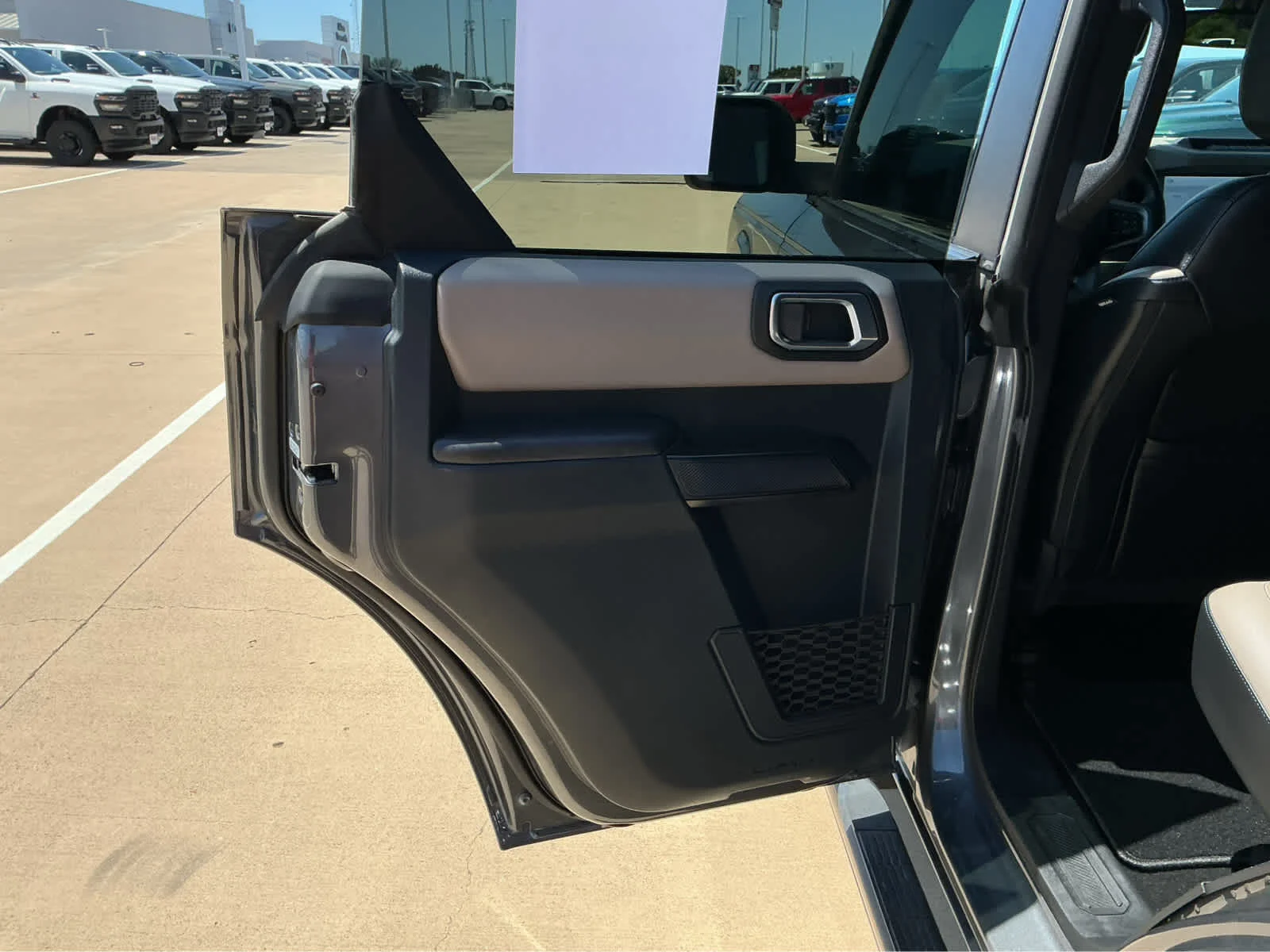 Used 2024 Carbonized Gray Metallic Ford Wildtrak image 16