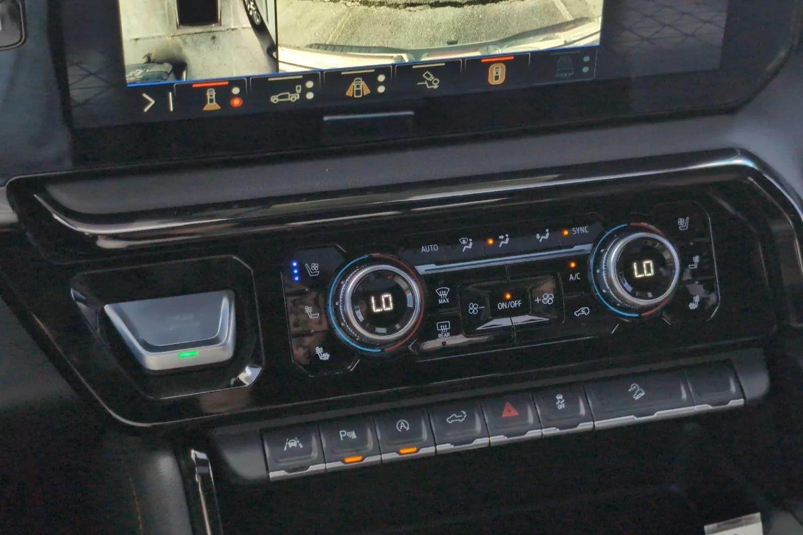 Used 2025 Thunderstorm Gray GMC AT4 image 21