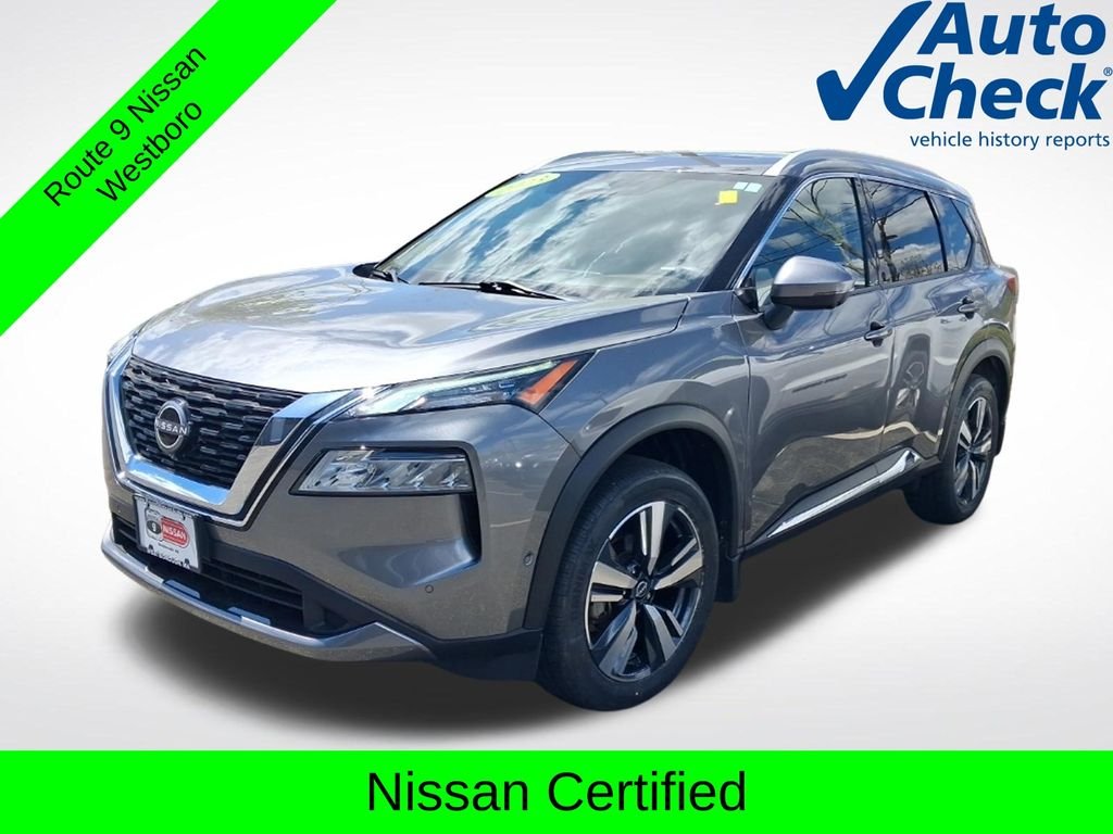 Used 2023 Gray Nissan SL image 5