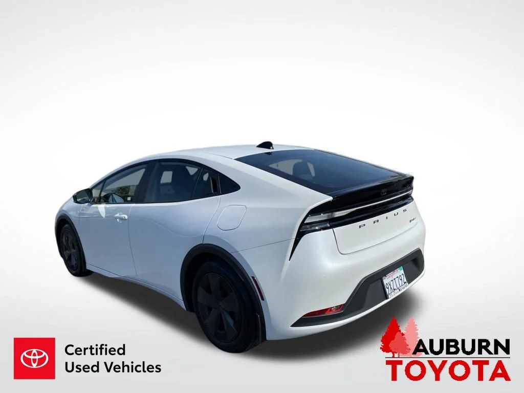 Certified Used 2026 Wind Chill Pearl Toyota SE image 6