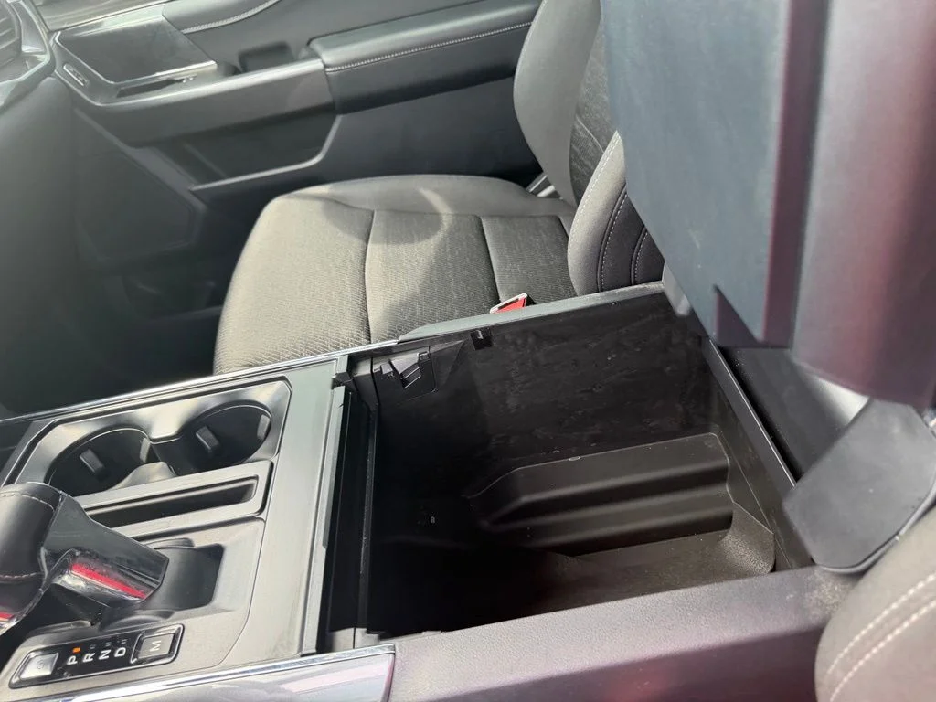 Used 2023 White Ford XLT image 26