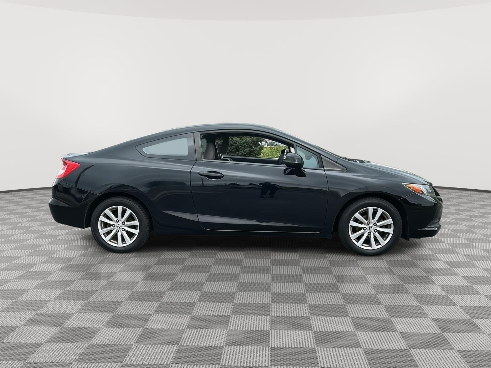 Used 2012 Honda Civic EX with VIN 2HGFG3B88CH516750 for sale in Kansas City